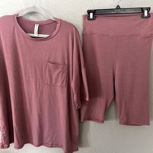 Vanilla Bay Oversized Crop and Biker short set.